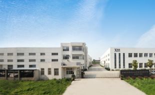 液壓提升機廠家適用于工業(yè)廠房貨物傳輸